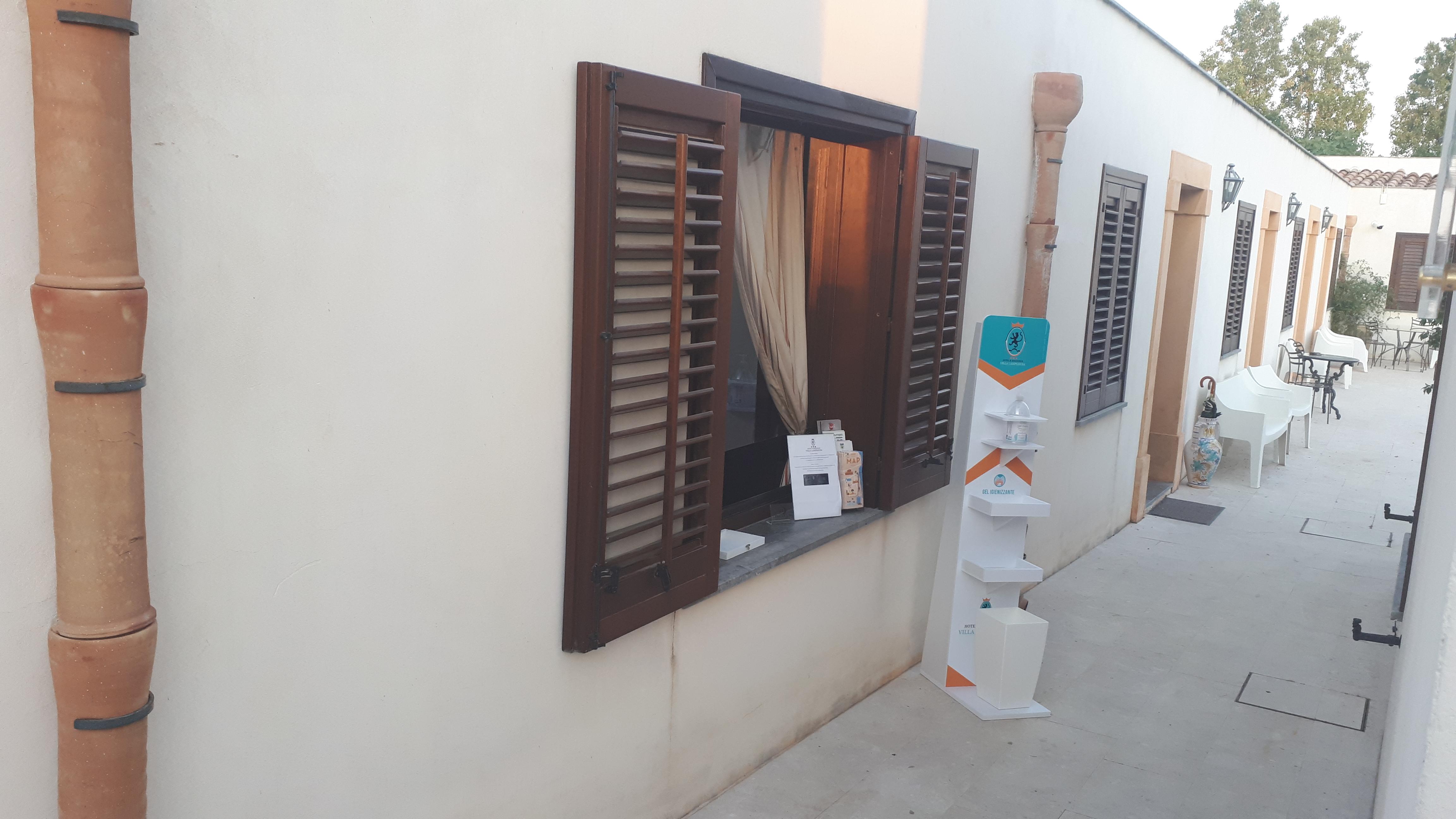 Lampedusa Aparthotel 3*